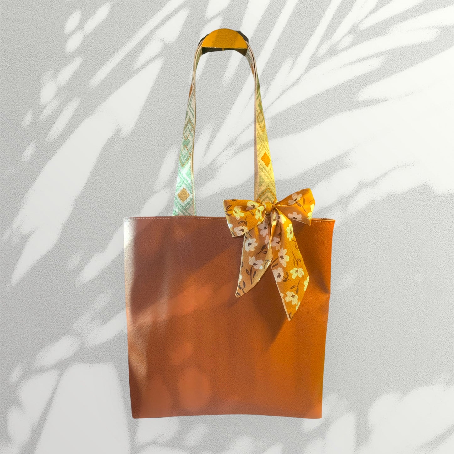 Saffi Luxe Tote